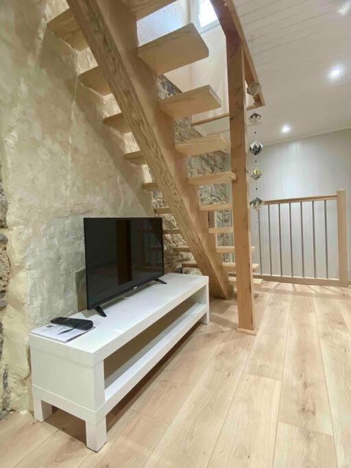 La Maison D Evahlia Creissels Экстерьер фото